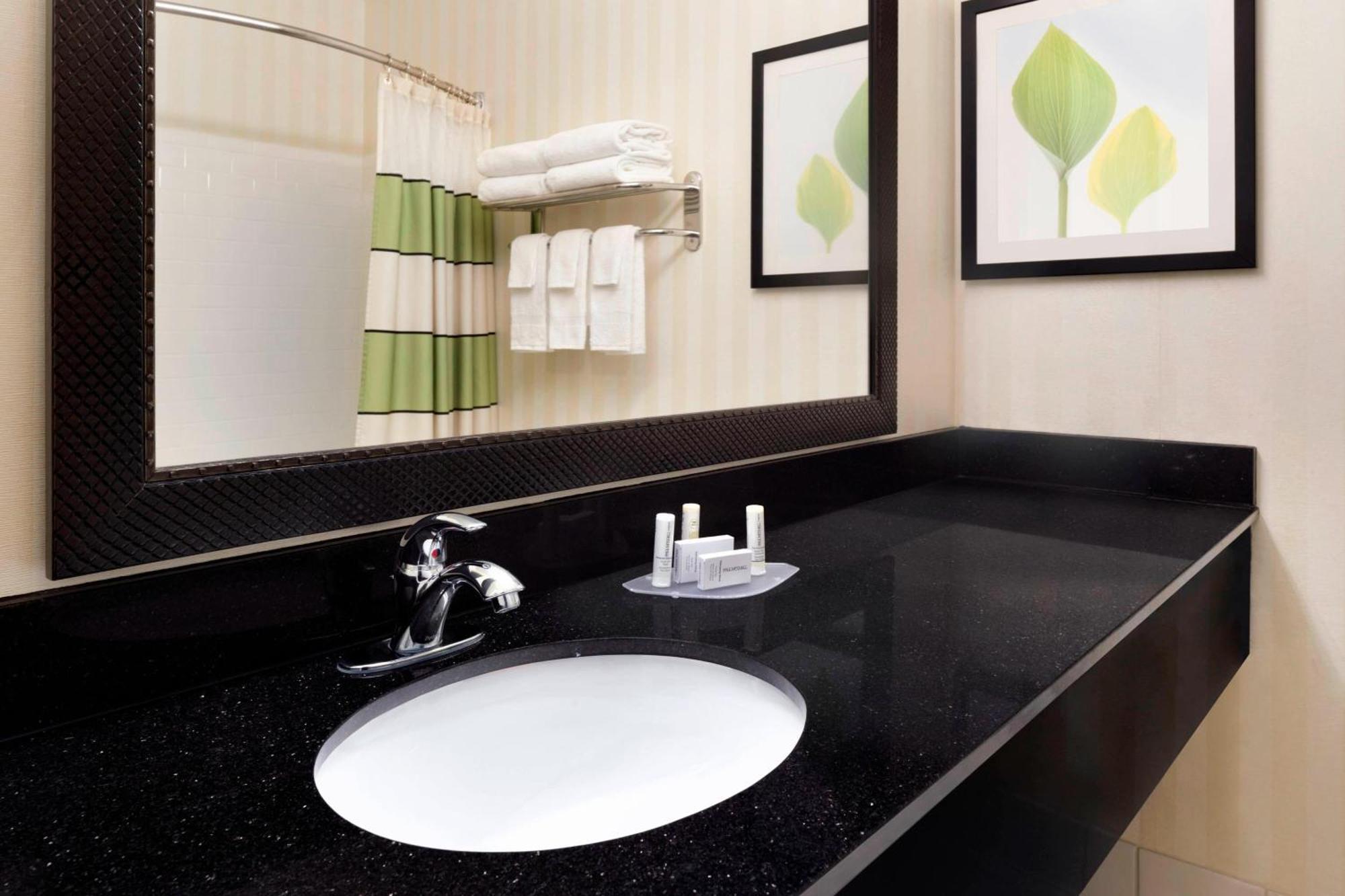 Fairfield Inn & Suites By Marriott Champaign Kültér fotó
