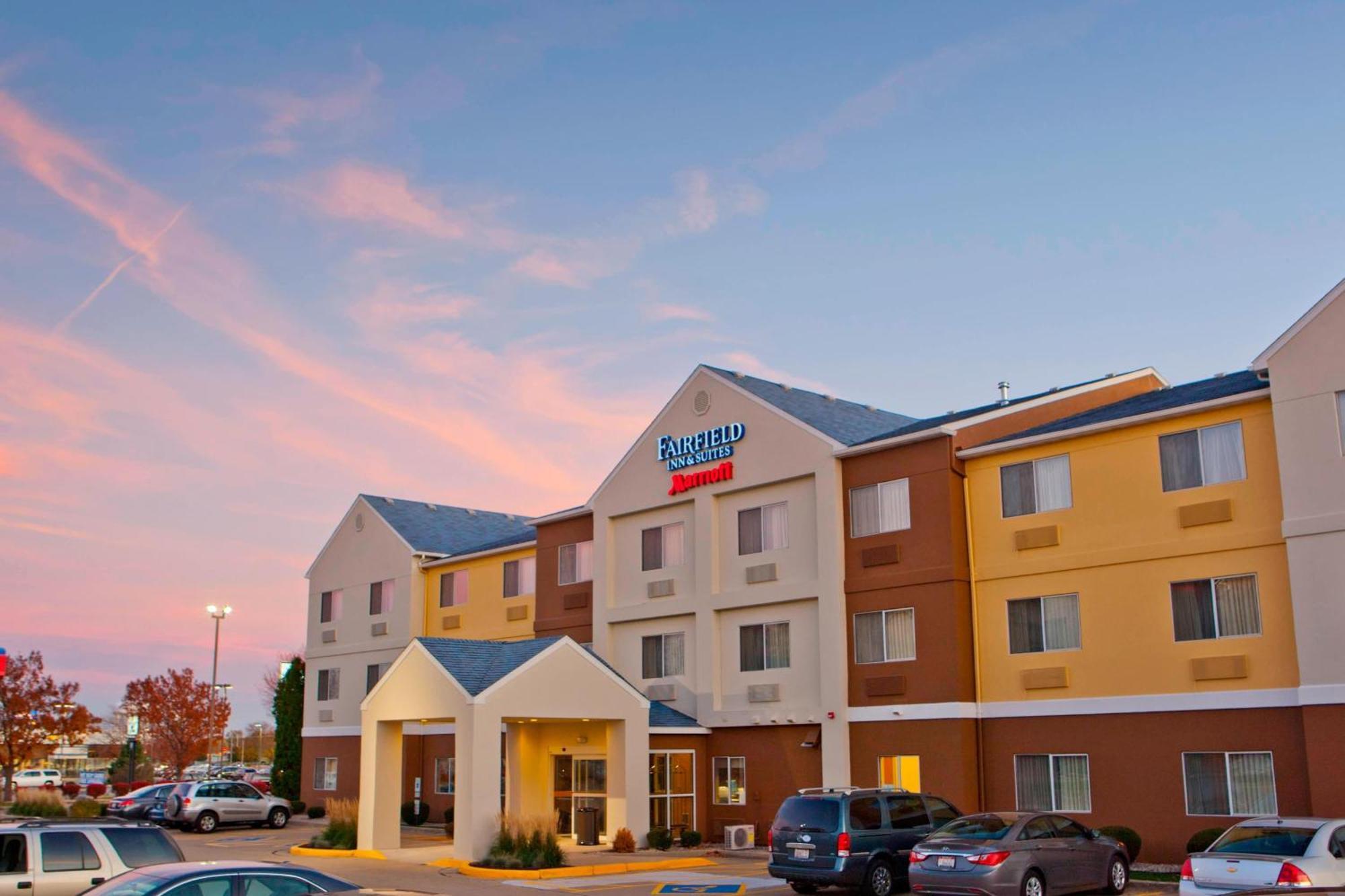 Fairfield Inn & Suites By Marriott Champaign Kültér fotó