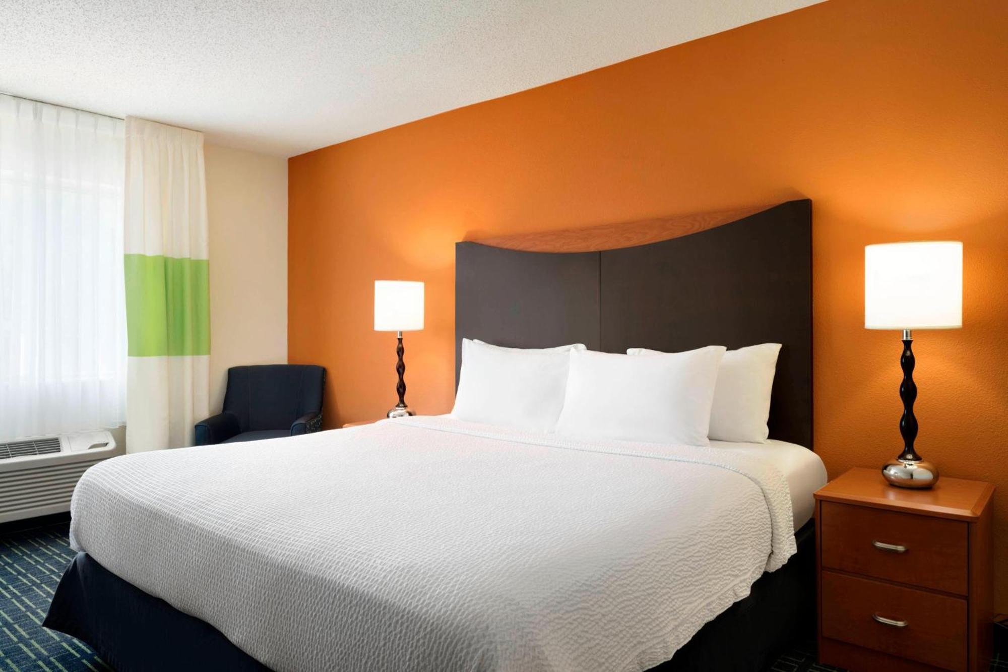 Fairfield Inn & Suites By Marriott Champaign Kültér fotó